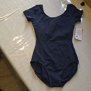 NWT Capezio Short Sleeve Leotard Size Small
